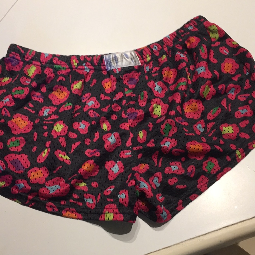 Size Large - Picture 2 of 3
